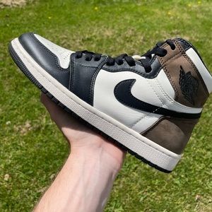 Jordan 1 Mocha